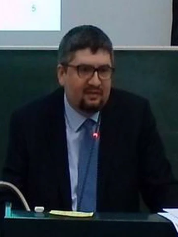                                                                                 Prof.Dr. Burak Gümüş -  Öğretim Görevlisi
                                                                                